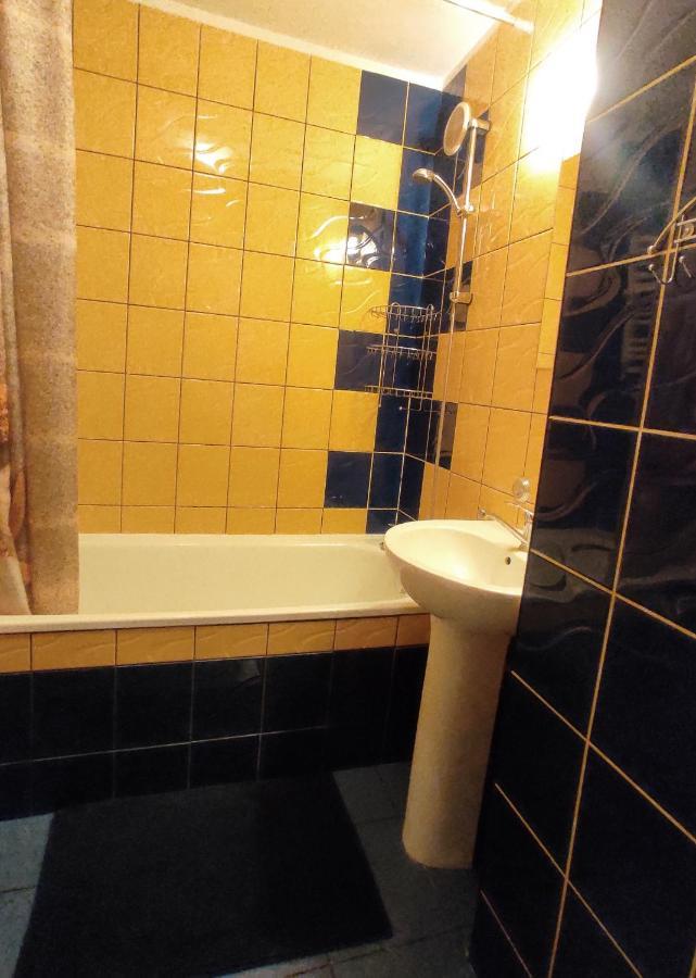 Apartament Chillout Apartment โควอบเซก ภายนอก รูปภาพ